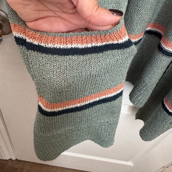 SO OPEN CARDIGAN. LIGHTWEIGHT OPEN FRONT STRIPED CARDIGAN. NEW WITH TAGS - Picture 6 of 13